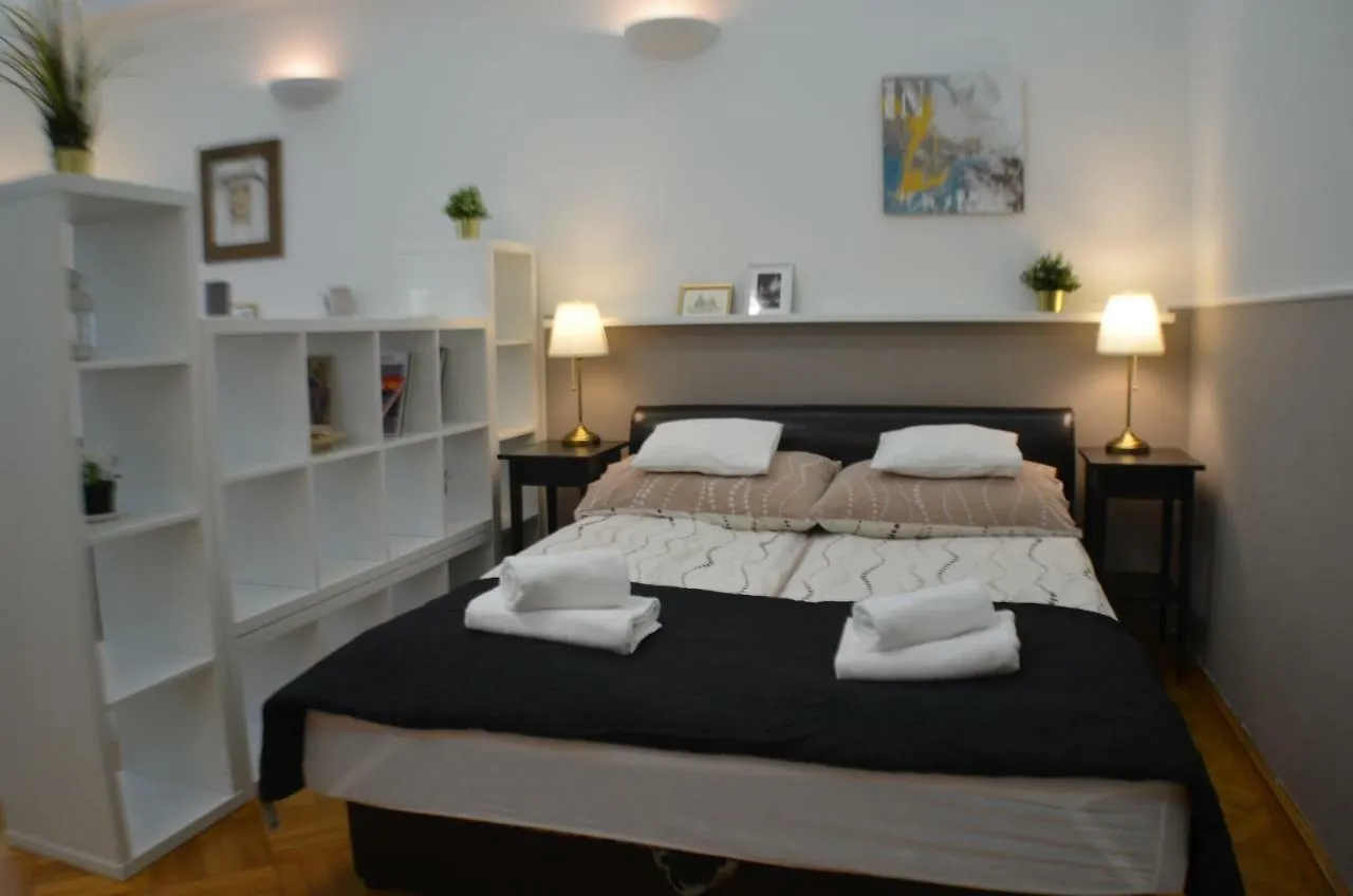 Astoria Flats 2 Apartment Budapest